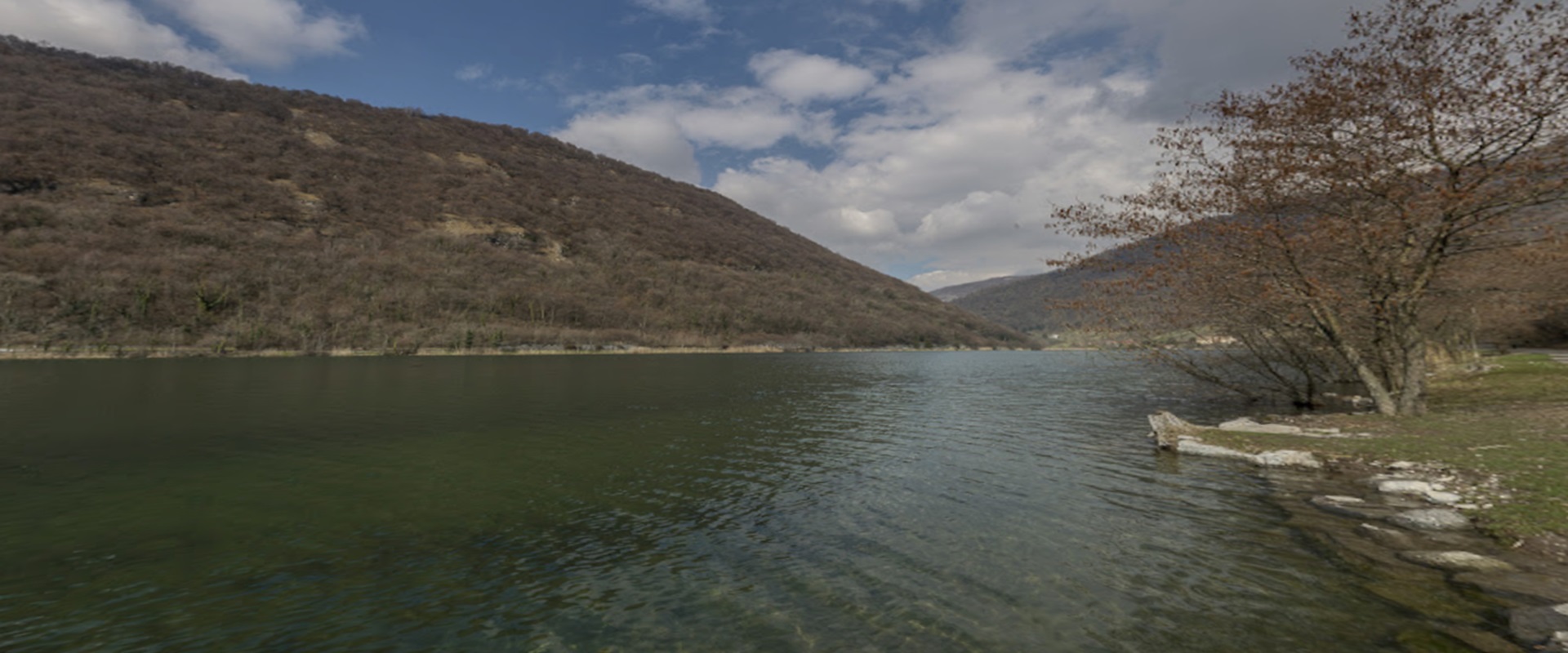 ANELLO DEL LAGO DEL SEGRINO E BELVEDERE DEL MONTE SCIOSCIA